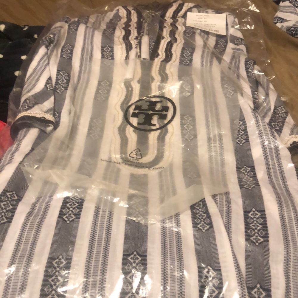 Tory Burch Caftan/Swimsuit Cover-Up - Picture 6 of 7